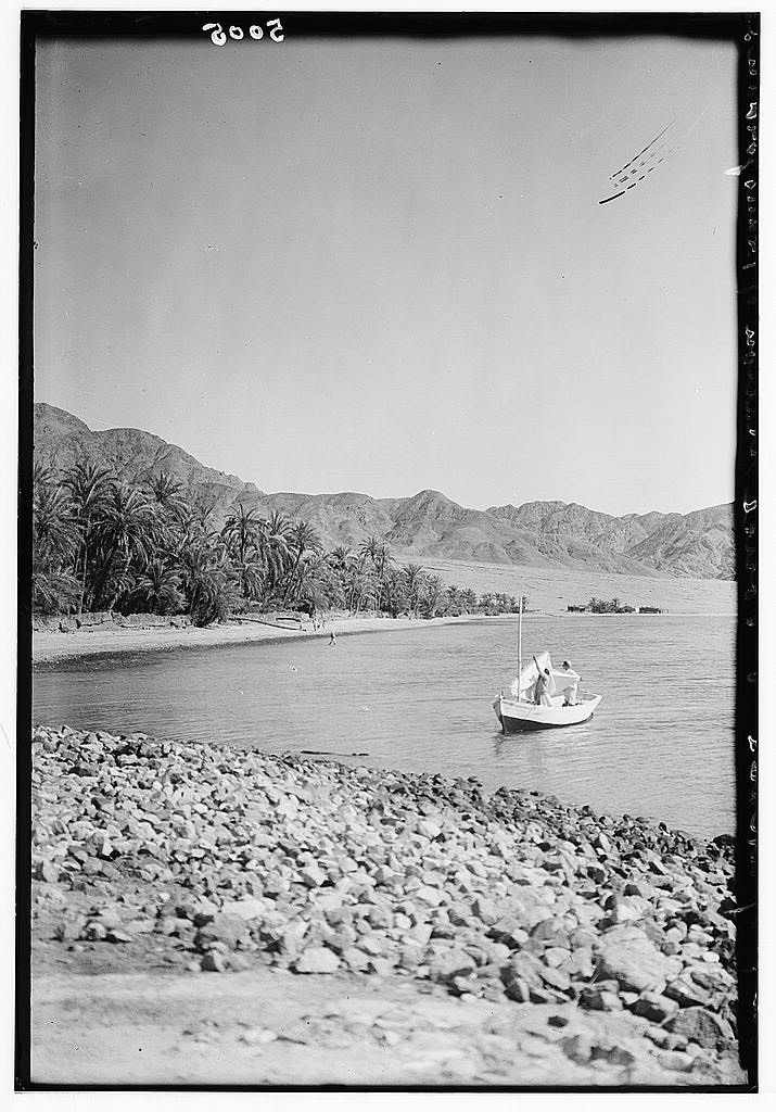 Gulf of Akaba. Head of the Gulf. Showing mountains on the Hedjaz [i.e., Hejaz] side