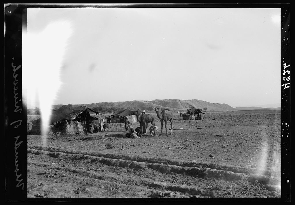 Iraq. Nineveh. "The Glory of Kingdoms." A Bedouin encampment near the mounds